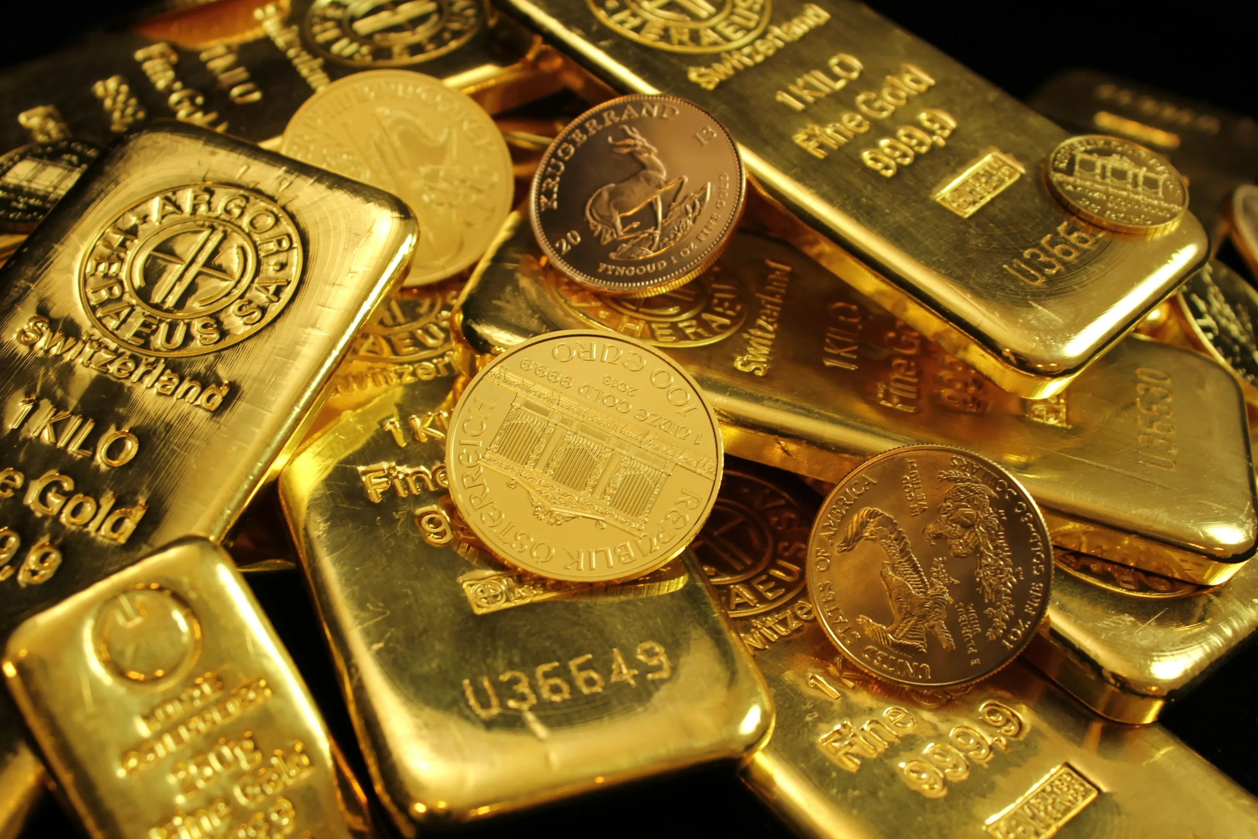 Gold price display screens